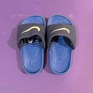 Toddler boys Nike slide sandals